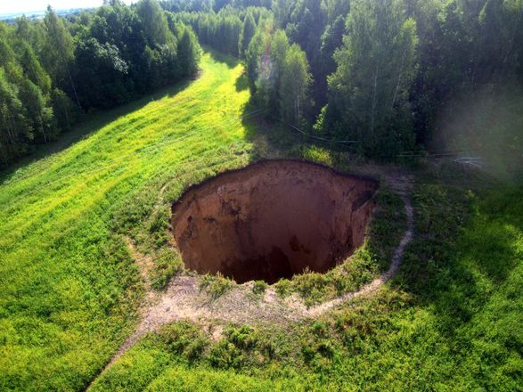 50-метровый карстовый провал в Шатковском районе стал туристическим местом (ФОТО, ВИДЕО) - фото 7