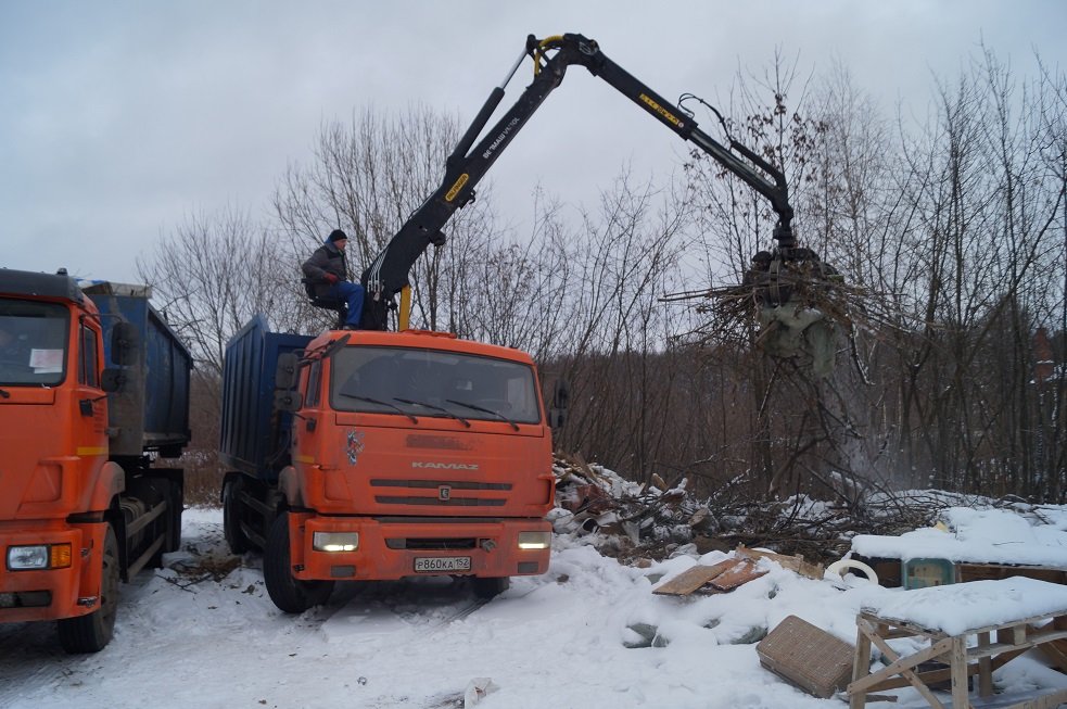 В 1 млн рублей обошелся городу вывоз мусора из Приокского района - фото 1