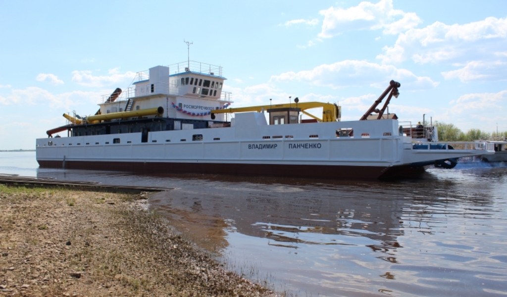 Уникальное судно для арктических рек спустили на воду в Нижегородской области