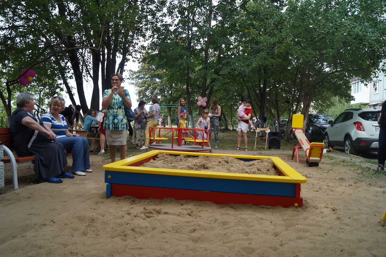 Сразу три детские площадки появились в Приокском районе - фото 1