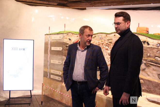 Монеты, украшения и боевые топоры: фоторепортаж с выставки археологических находок в Нижнем Новгороде - фото 52