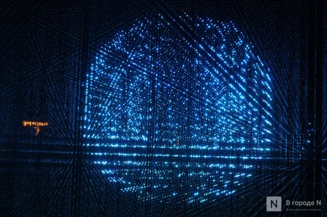 Микромир и скафандр для полета на Марс: фоторепортаж с необычной выставки в Нижнем Новгороде - фото 9