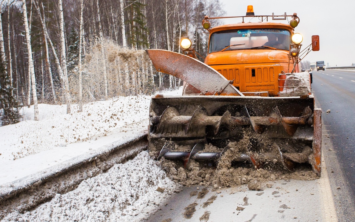 Более 50 единиц техники будут чистить от снега нижегородские дороги - фото 1