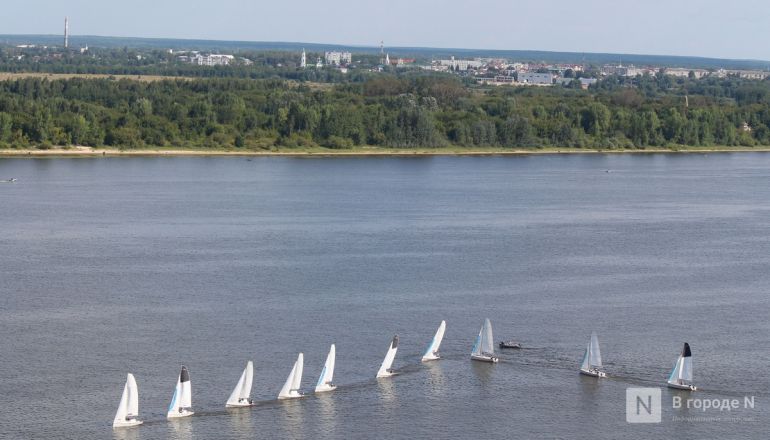 Фоторепортаж: Парад парусов прошел в Нижнем Новгороде - фото 15