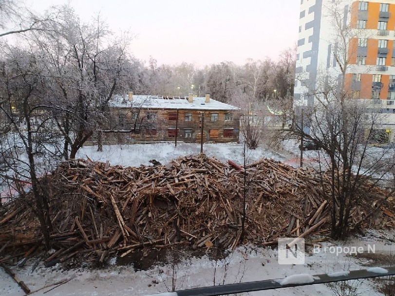 Аварийный дом демонтируют в Приокском районе - фото 2