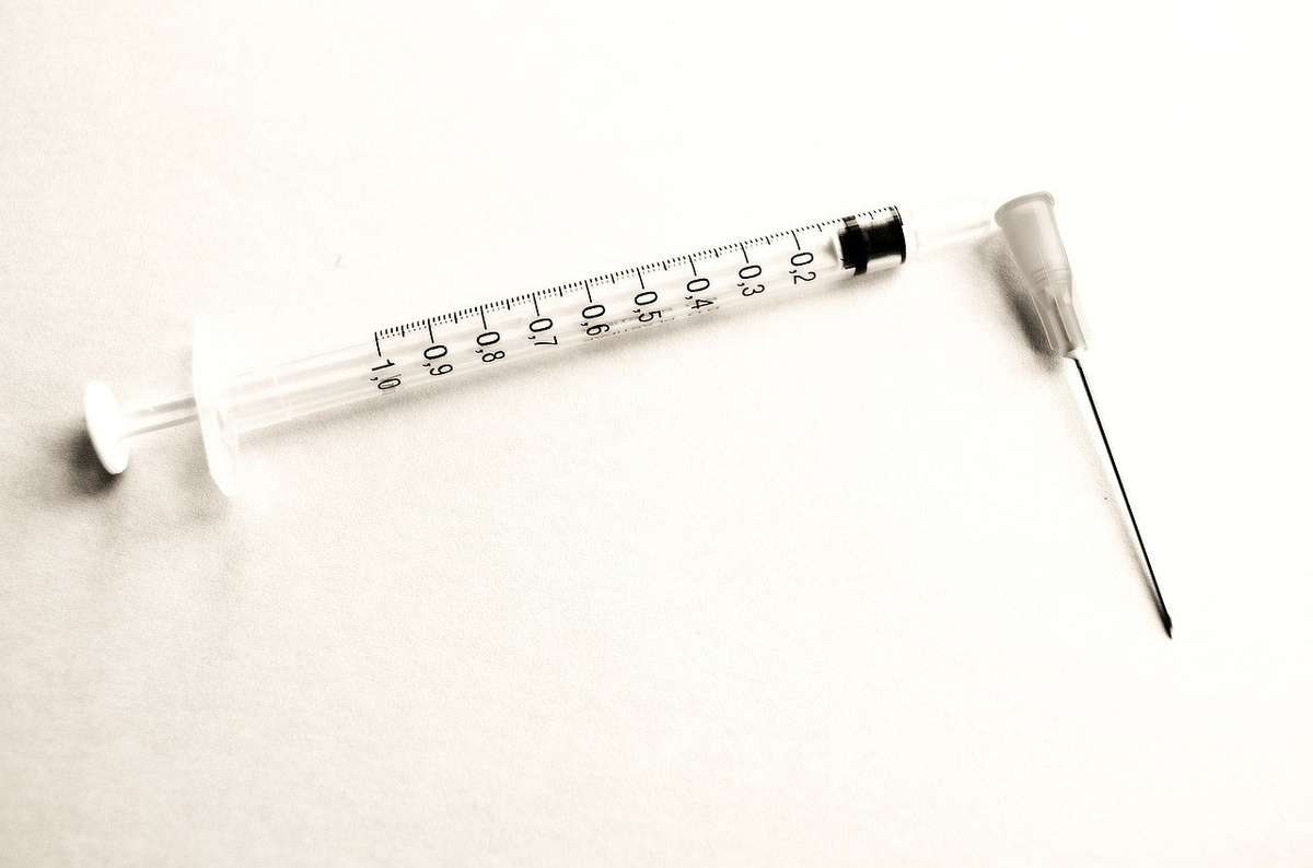 52 тысячи доз вакцины от COVID придут в Нижегородскую область через неделю