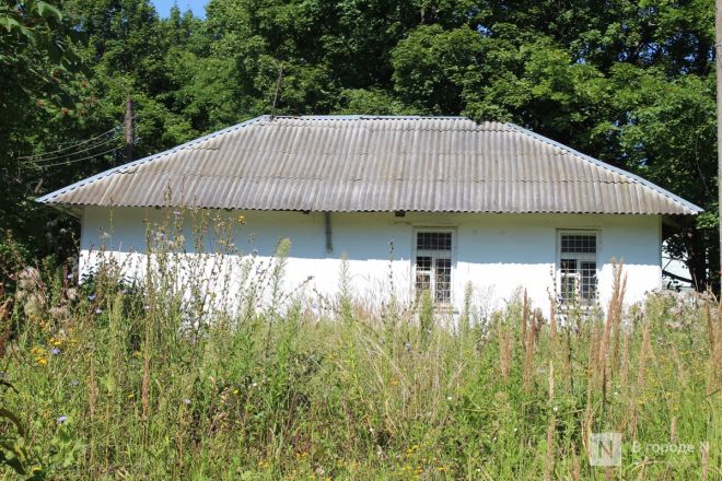 Дома на костях и та самая психбольница: как выглядит деревня Ляхово в Нижнем Новгороде &mdash; фоторепортаж - фото 31
