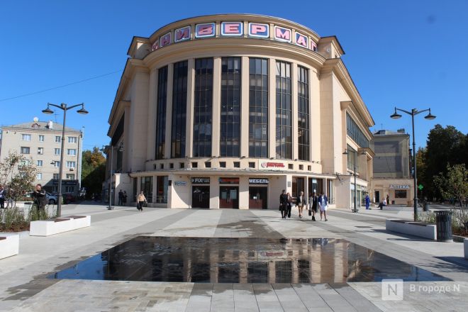 Благоустройство площади у Автозаводского универмага завершено в Нижнем Новгороде - фото 43