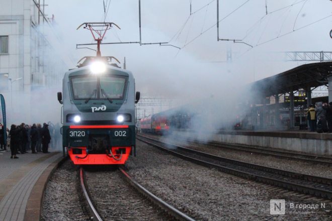 Двухэтажный, стильный, современный: как выглядит новый поезд &laquo;Буревестник&raquo; &mdash; фоторепортаж &laquo;В городе N&raquo; - фото 84