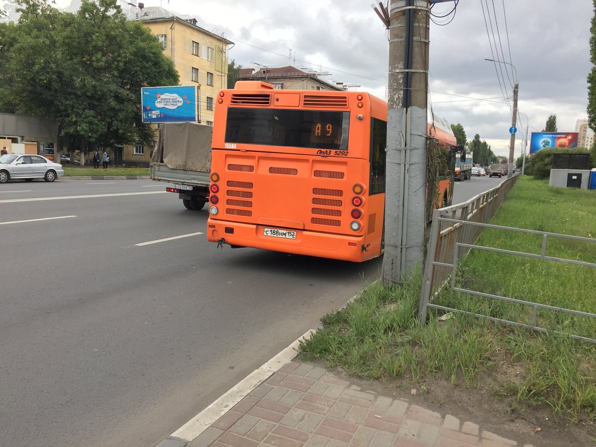 Школьники и студенты Нижнего Новгорода смогут ездить в общественном  транспорте за 10 рублей