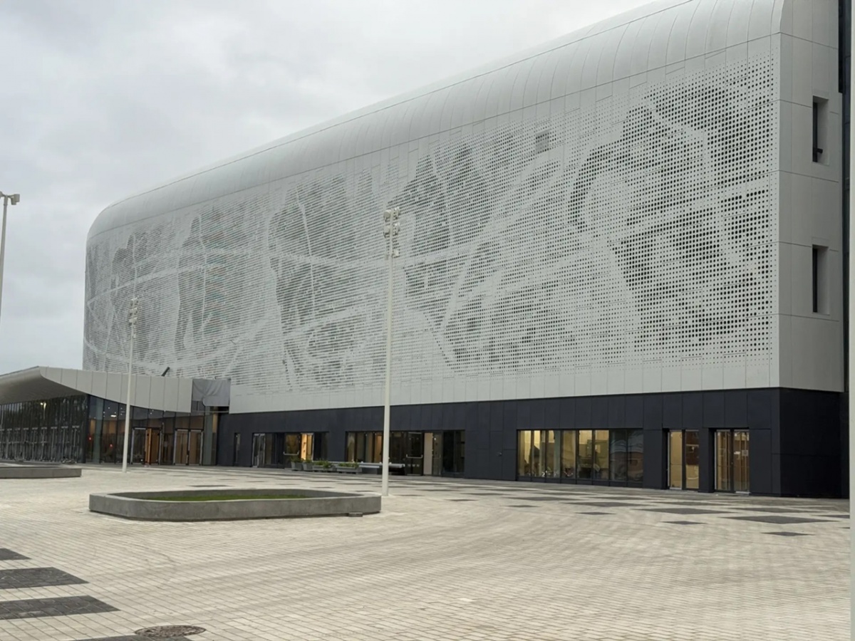 Опубликованы новые фото со стройки Ледового дворца в Нижнем Новгороде - фото 1