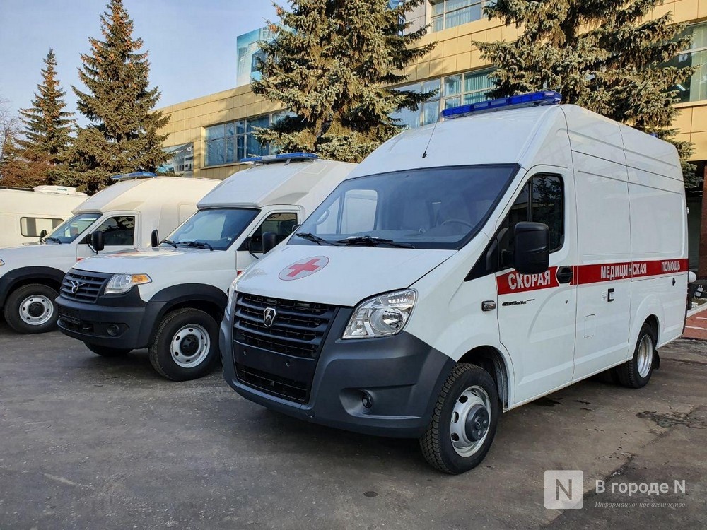 Новые машины скорой помощи получили 15 районных больниц Нижегородской области - фото 1