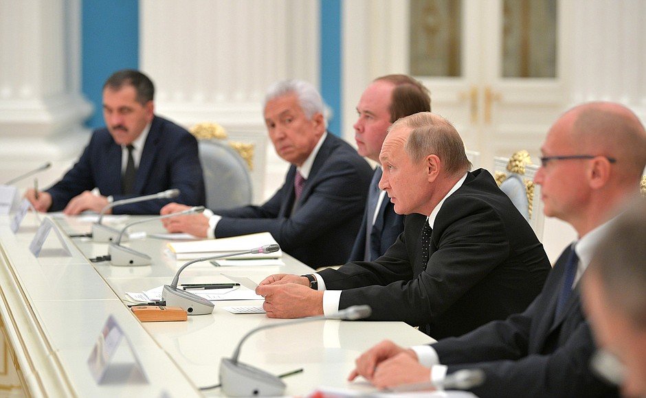 Глеб Никитин встретился с Владимиром Путиным и другими избранными губернаторами - фото 2