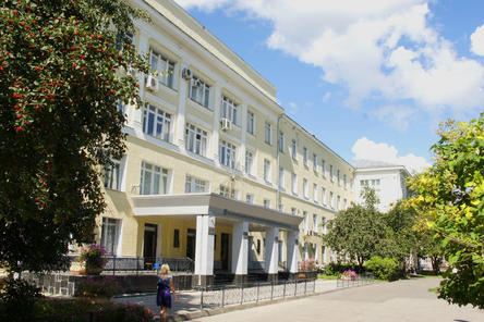 Школы университетского кластера образования ННГУ вошли в топ-100 лучших учебных заведений страны