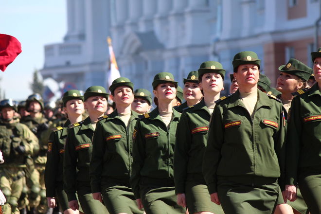 Парад в честь 73-й годовщины Победы прошел в Нижнем Новгороде (ФОТО) - фото 61