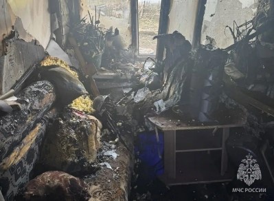 Двоих нижегородцев госпитализировали после пожара в жилом доме - фото 1