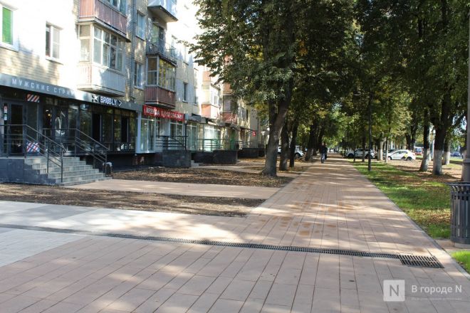 Благоустройство площади у Автозаводского универмага завершено в Нижнем Новгороде - фото 59