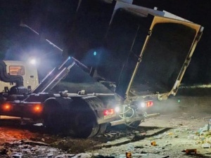 Мусорный контейнер травмировал рабочего в Городецком районе