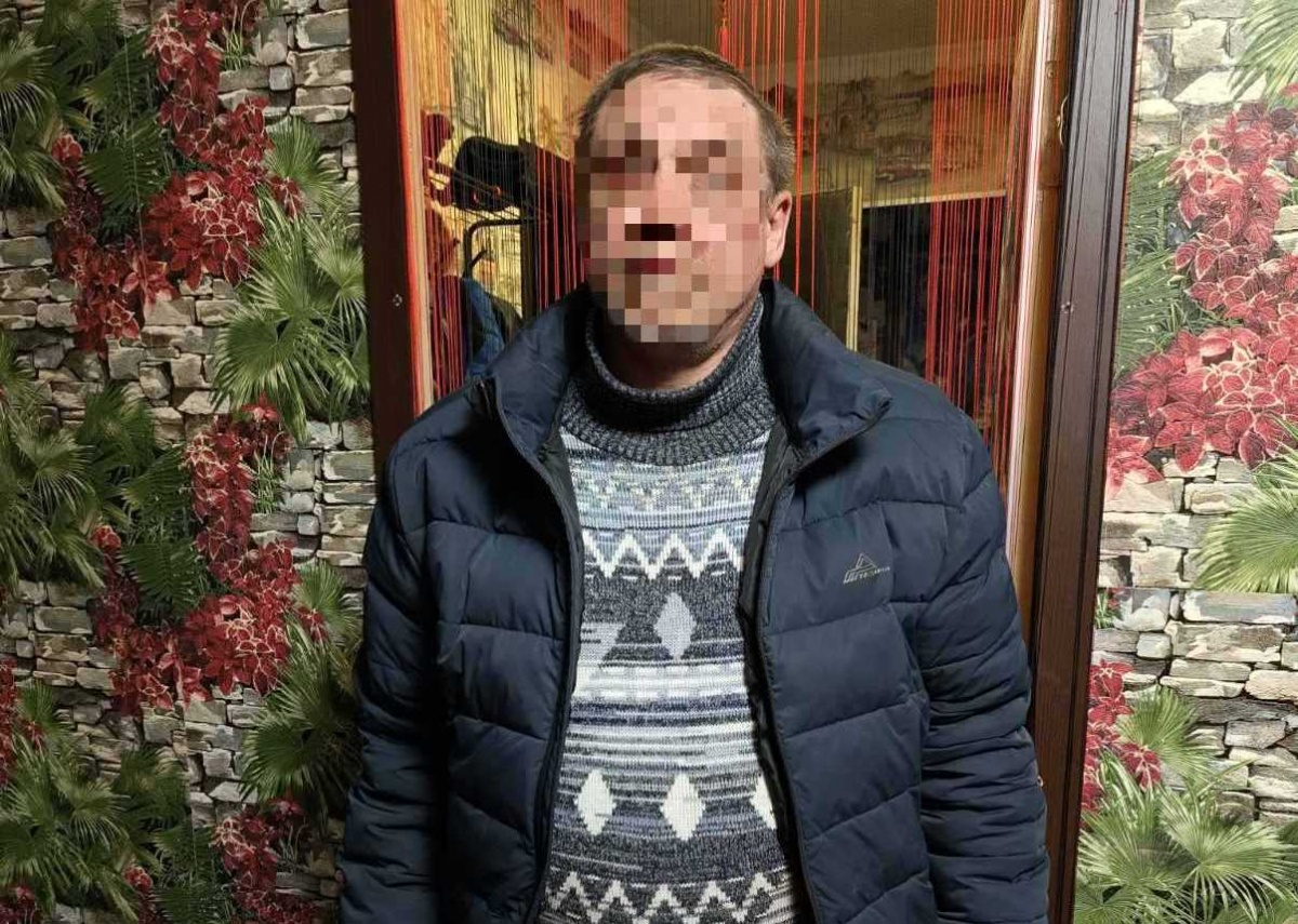 Наркотики нашли у нижегородца, угрожавшего убить директора кафе - фото 1