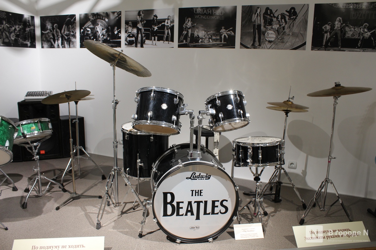 Гитара Высоцкого и барабан &laquo;Любэ&raquo;: музей музыки открылся в Нижнем Новгороде - фото 22