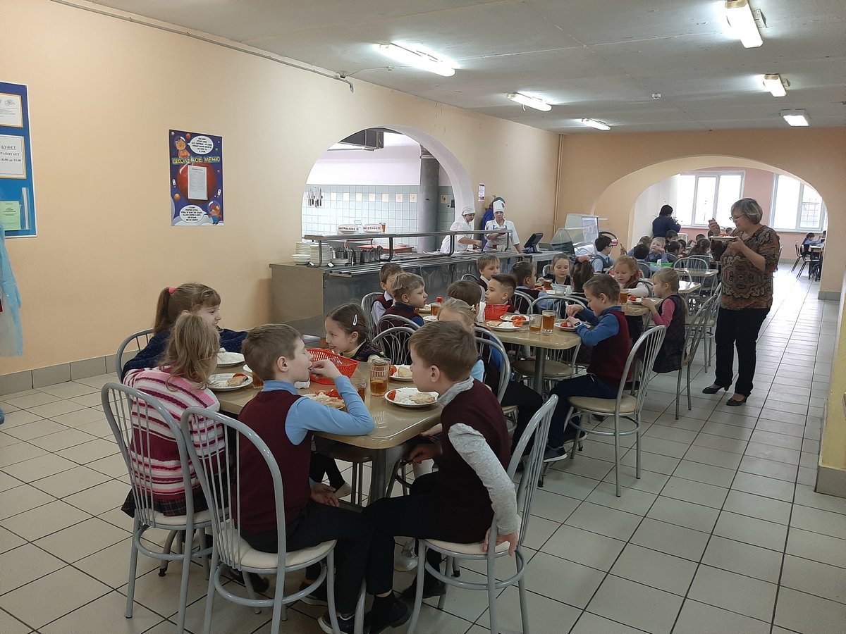 Школы Нижнего Новгорода готовы кормить учеников начальных классов бесплатно - фото 1