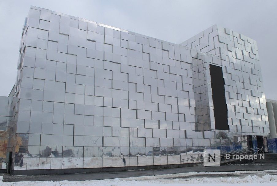 «Живой» фасад и красное «сердце»: каким будет новый павильон на Нижегородской ярмарке