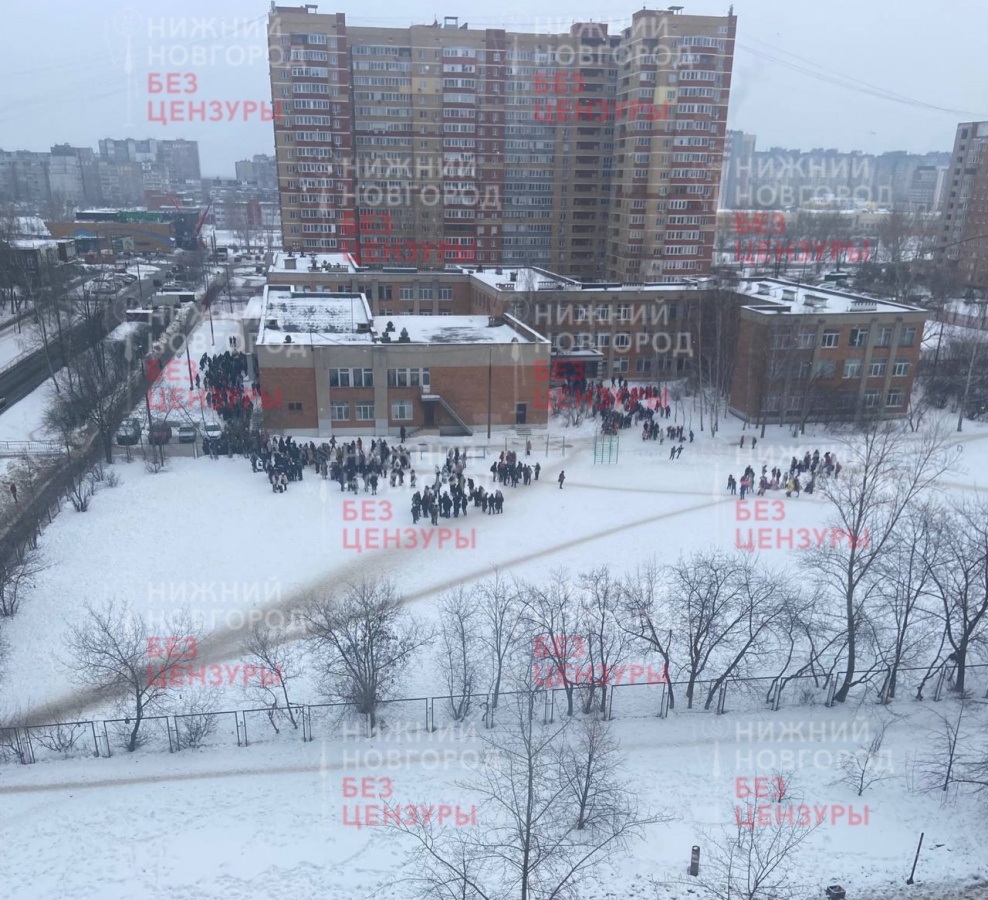 Нижегородские школы массово эвакуируют второй день подряд - фото 1