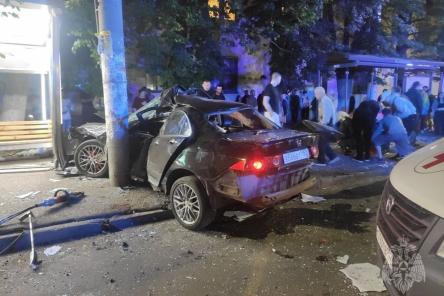 Гибель чиновников и трагедии на остановках. 16 самых жутких ДТП в Нижегородской области в 2025 году