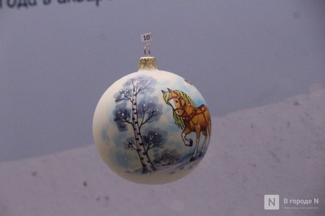 Волшебство из стекла: фоторепортаж с фабрики елочных игрушек в Нижнем Новгороде - фото 118