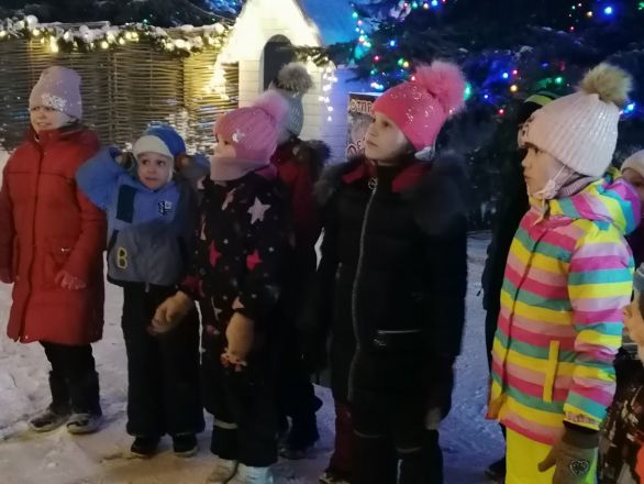 50 ребят из Дзержинска побывали на новогоднем представлении - фото 5