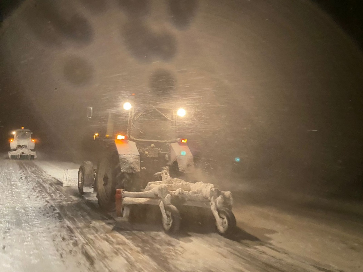 Более 570 единиц техники чистило дороги Нижегородской области в ночь на 11 января - фото 1